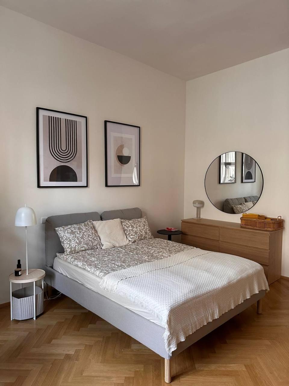 Spacious Elegance - A Central Gem Prag Exterior foto